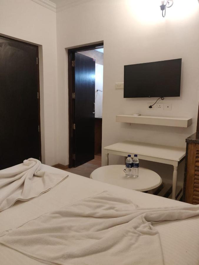 Studio Apartment By Leela Homes 아르포라 외부 사진